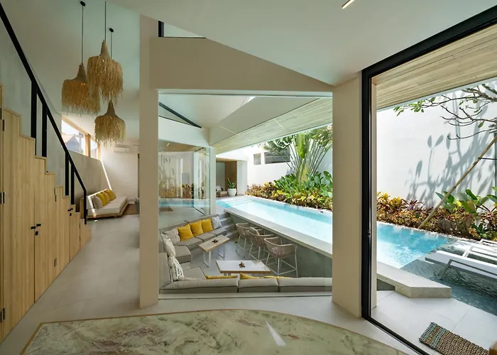 Kona - Seminyak