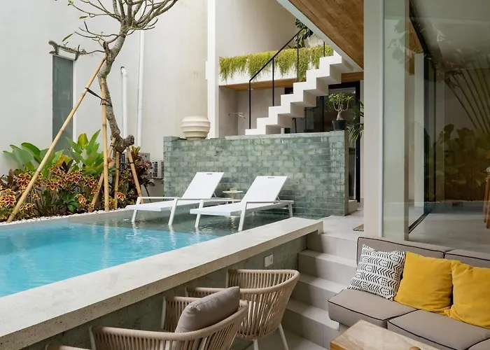 Kona - Seminyak