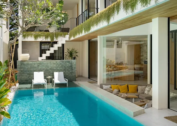 Kona - Seminyak